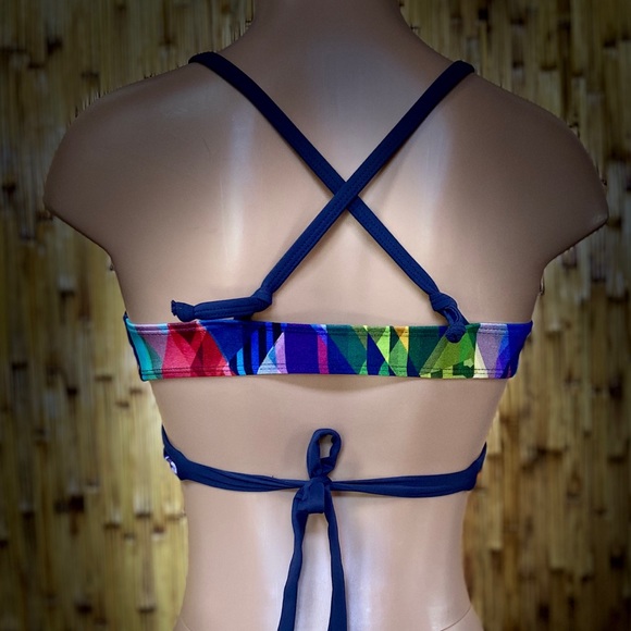 Wrap around bikini top - Picture 4 of 4